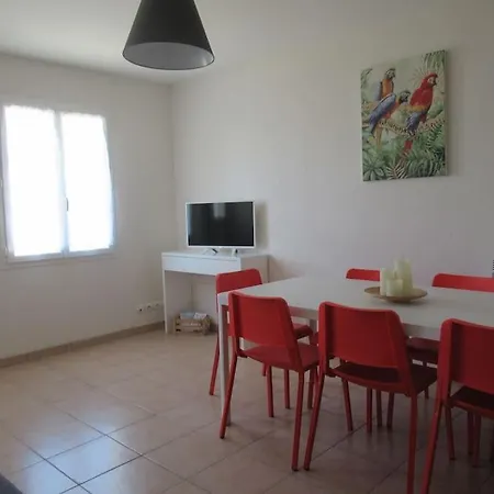 Agreable Maison De Pecheur Pres De La Feriehus *